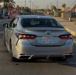 تۆیۆتا کامری